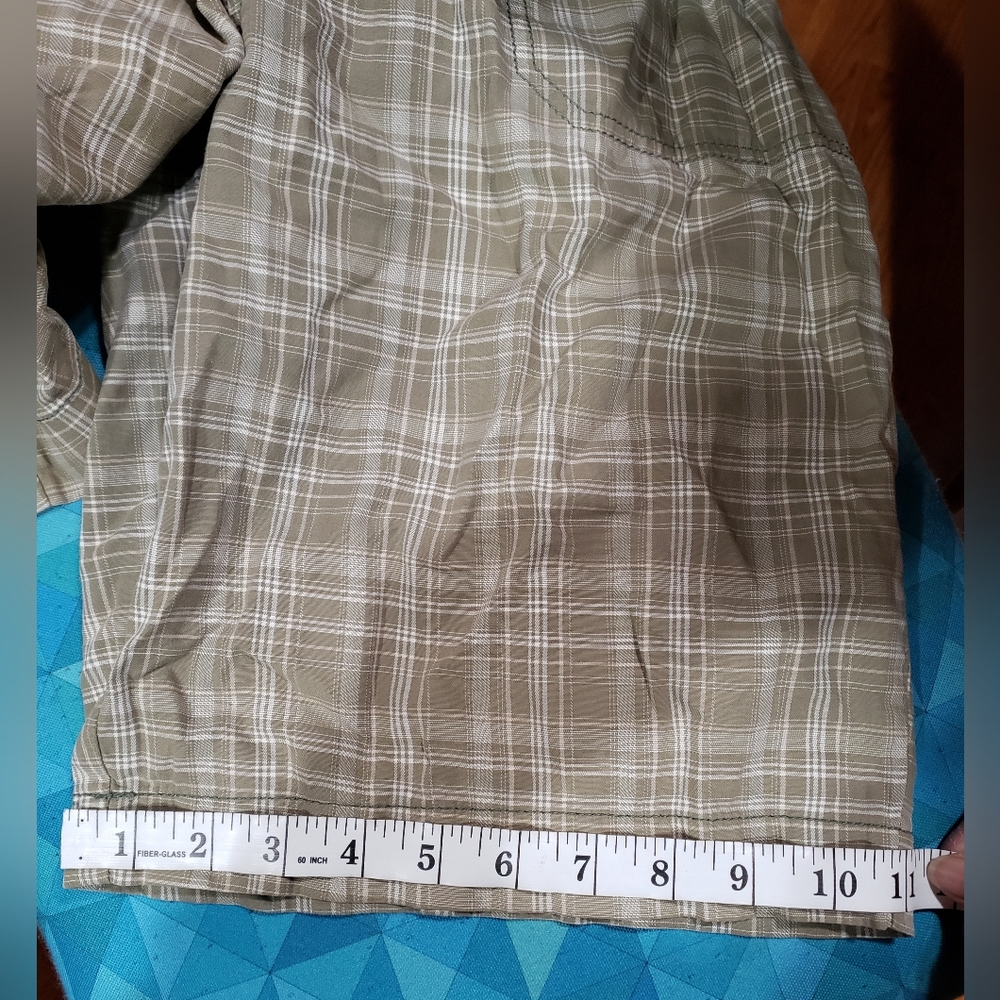 $5 Green Plaid Shorts - Picture 6 of 7